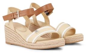 NU 20% KORTING: Tommy Hilfiger Sleehaksandaaltjes WEBBING WEDGE SANDAL...