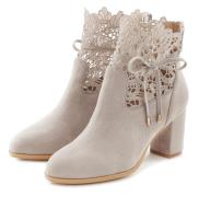 NU 20% KORTING: Lascana Highheel-laarsjes met modieuze punt en comfort...