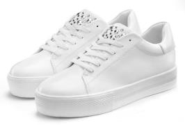 NU 20% KORTING: Lascana Sneakers Veterschoen, vrijetijdsschoen met pla...