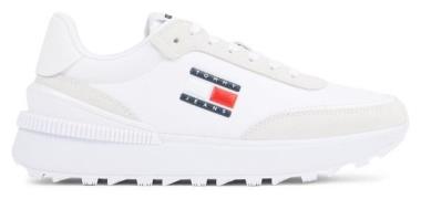 NU 20% KORTING: TOMMY JEANS Sneakers met sleehak TJW TECH RUNNER ESS