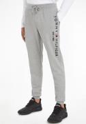 Tommy Hilfiger Sweatbroek BASIC BRANDED SWEATPANTS met groot tommy hil...