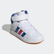 adidas Sportswear Sneakers