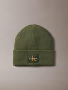 Calvin Klein Gebreide muts MONO LOGO PATCH BEANIE