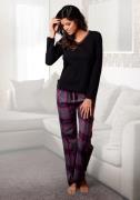 Lascana Pyjama met behaaglijk zachte flannellen broek (2-delig, 1 stuk...