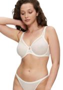 Triumph Minimizer-bh Signature Sheer Verkleint de borst optisch met éé...