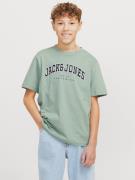Jack & Jones Junior Shirt met ronde hals JJECALEB VARSITY TEE SS O-NEC...
