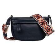 Tom Tailor Schoudertas PALINA van zacht kunstleer met een opvallende s...