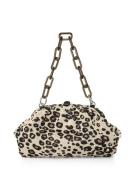 Marc Cain Clutch Collections Feminine Rigour