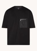 Armani Exchange T-shirt met borstzak en logo