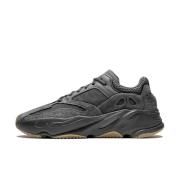 Adidas Yeezy Boost 700 v1 utility black