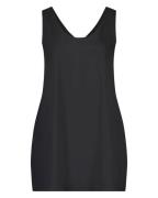 Plus Basics Top zonder mouw 10 201 025