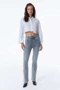 Cup of Joe Ultra high waist flare; %92 co-%6 pes-%2 ea; 92; denim grey...