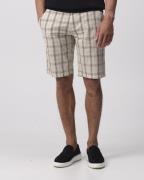 Campbell Checkford short